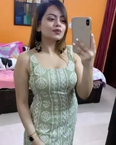 Call Girl in Mendarda